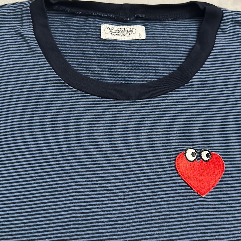 Lauren Moshi heart t-shirt size large